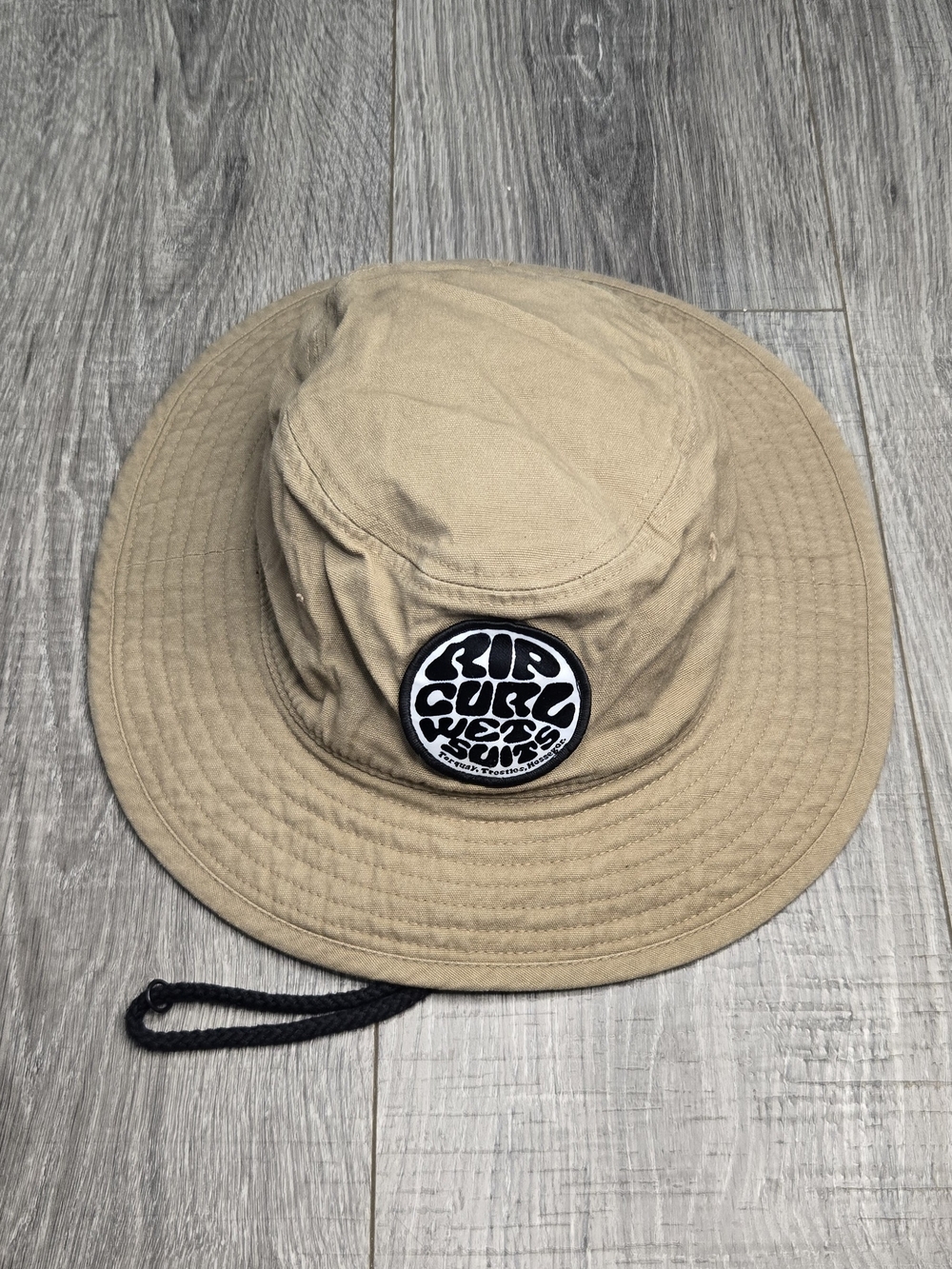 Rip Curl Wetsuits Tan Boonie Bucket Hat Surf Skate Chin Cord One Size 100% Cotto
